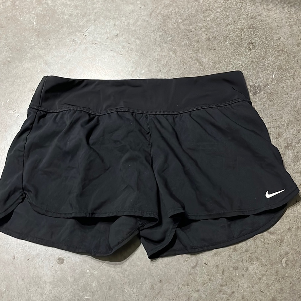Nike shorts with pockets